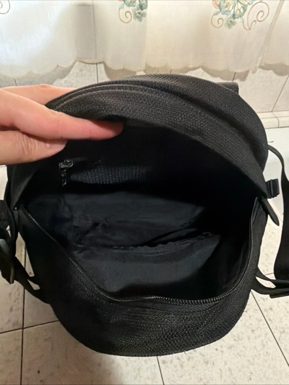 Tumi T2 Black Ballistic Nylon Multi Compartment Travel Rucksack waist pack